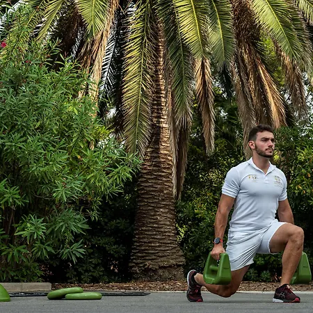 Me Terramar מלון סיטגס