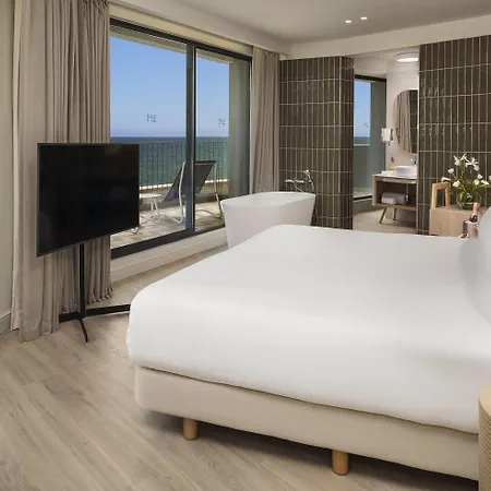 Hotell Me By Melia Terramar 5*