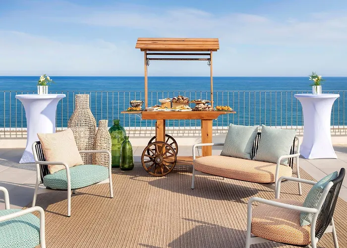 Me Terramar Сиджес