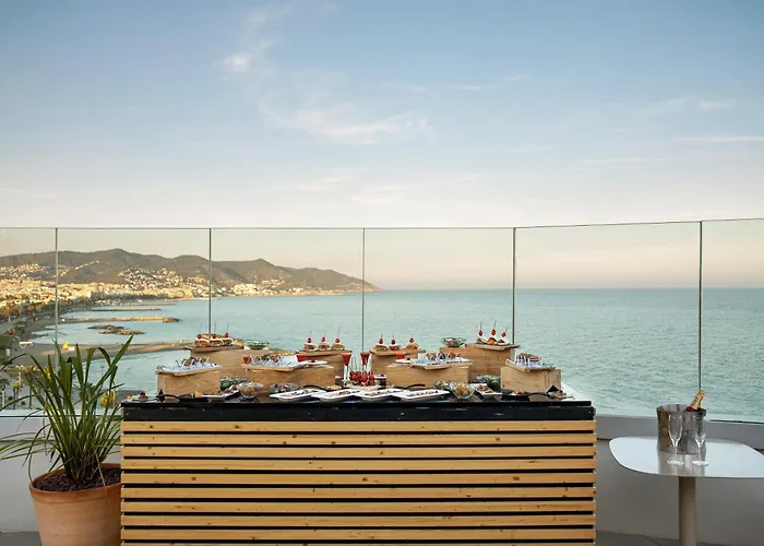 Me Terramar Hotel 5*