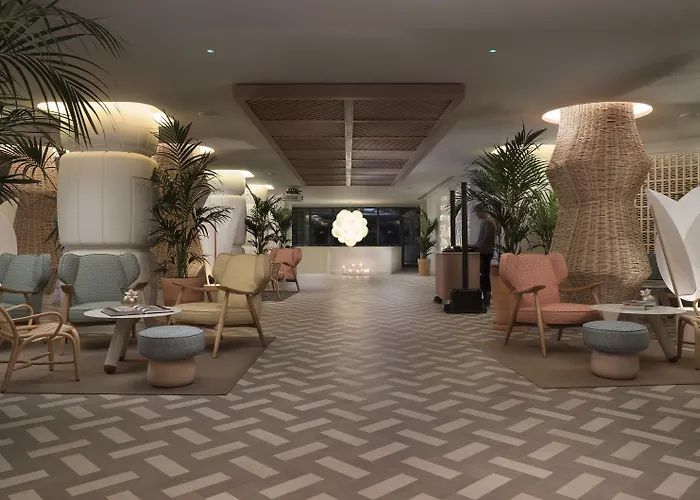 Me Terramar Hotel