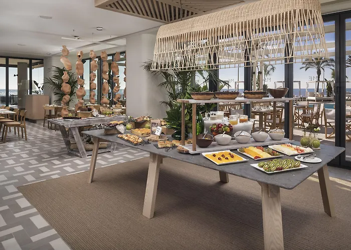 Me Terramar Hotel 5*