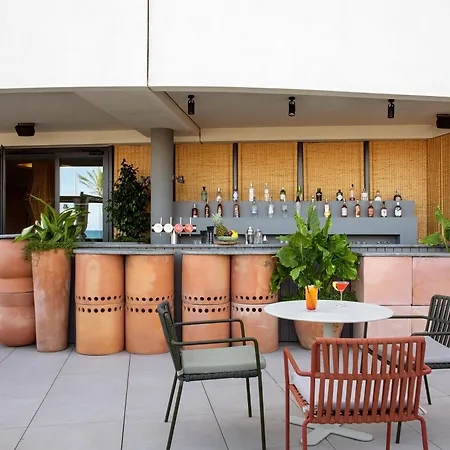 Me Terramar Hotel Sitges